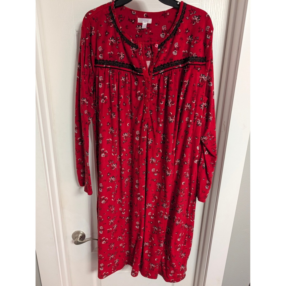 Secret Treasures Red Floral Long Sleeve Nightgown Lace Trim Henley 2X 18W-20W